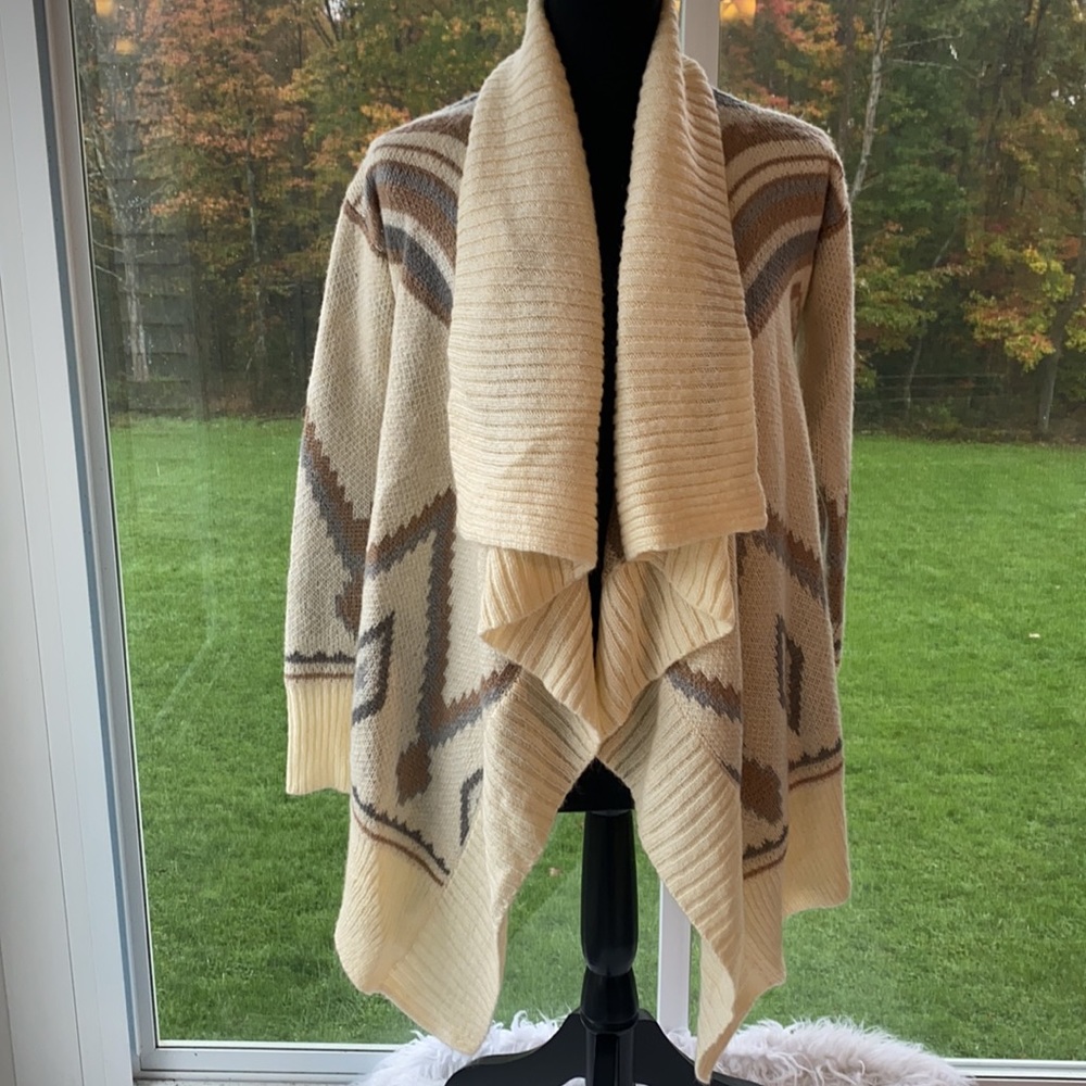 Roxy Southwest Aztec Sweater Shawl/ Cardigan